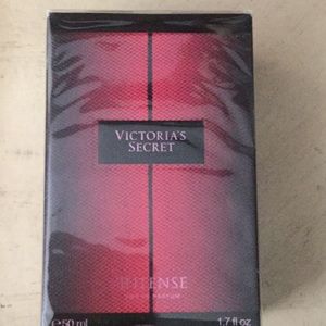 Victoria’s Secret Intense Eau De Parfum 1.7oz